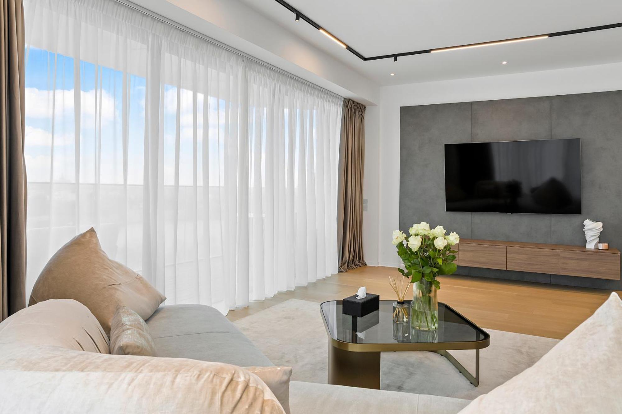 One Luxury * Bucarest