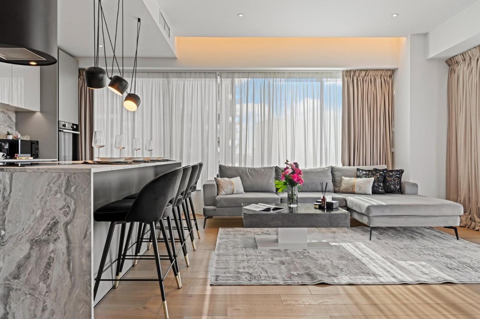 One Luxury * Bucarest