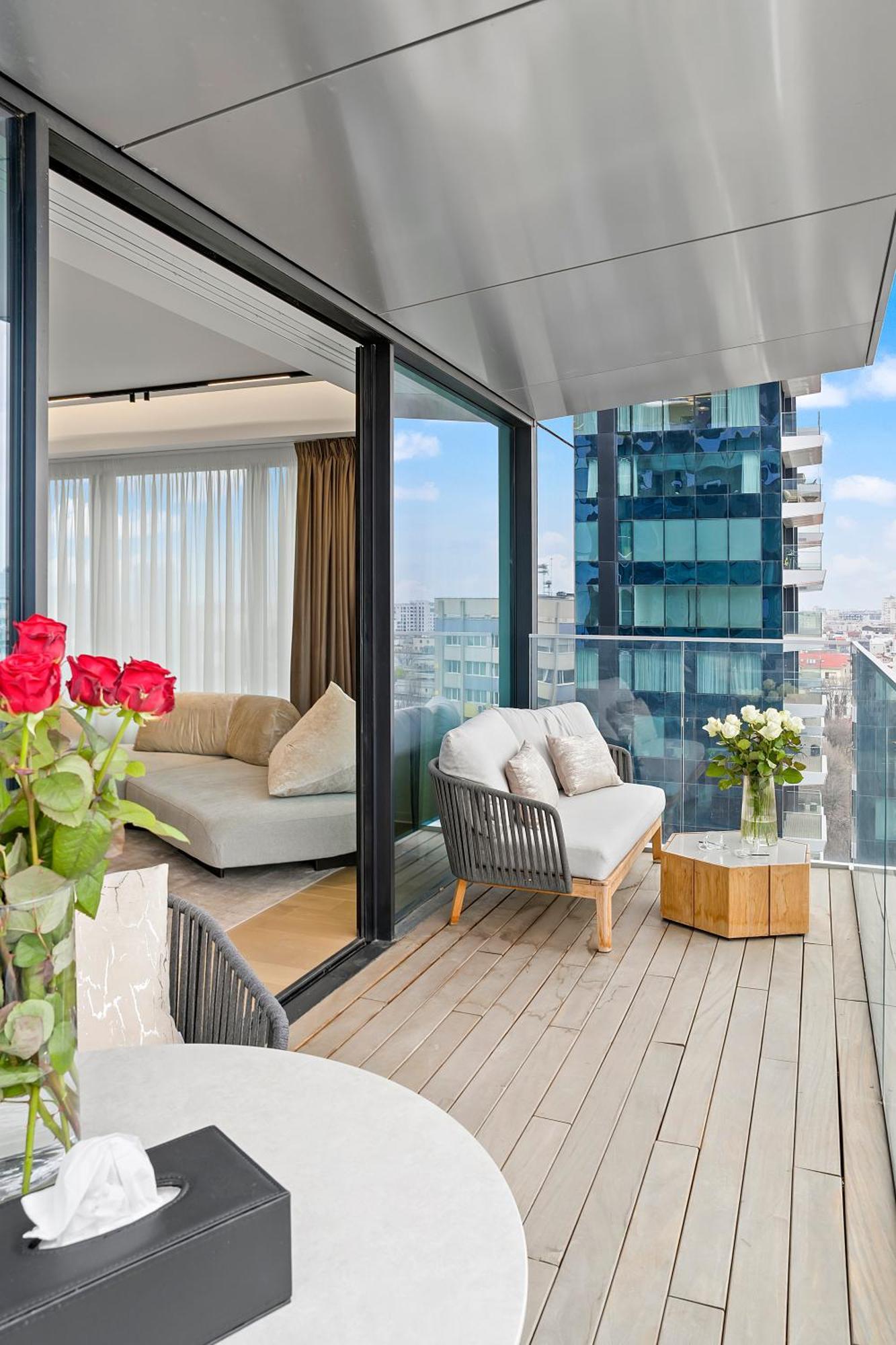 One Luxury Apartment Bucharest