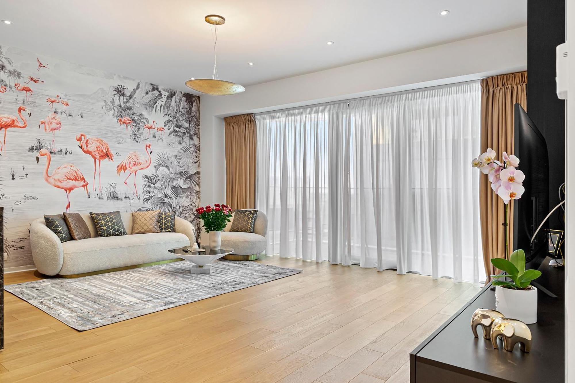 Apartment One Luxury