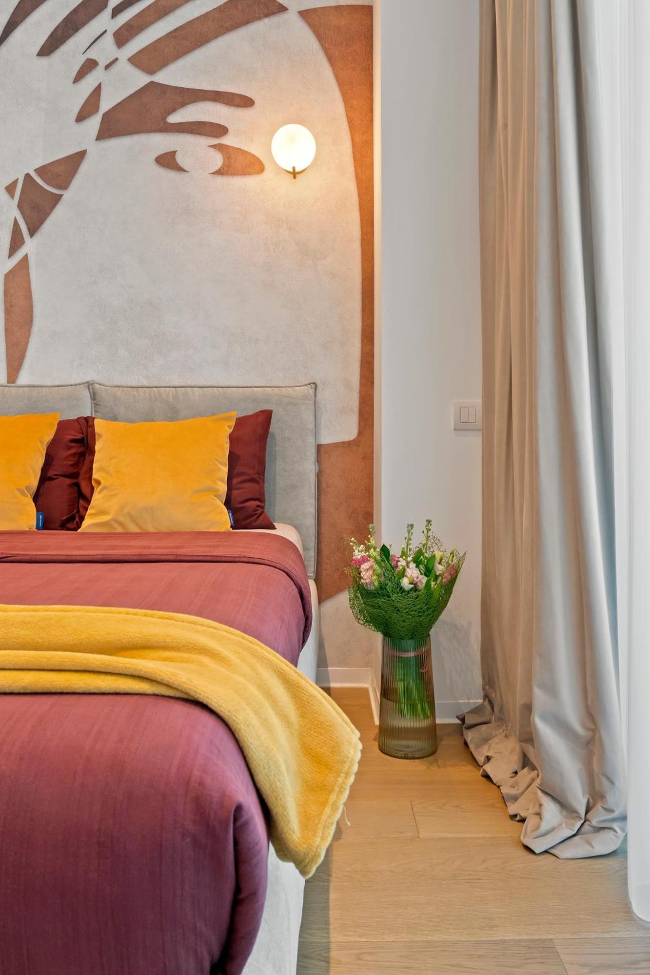 One Luxury * Bucharest